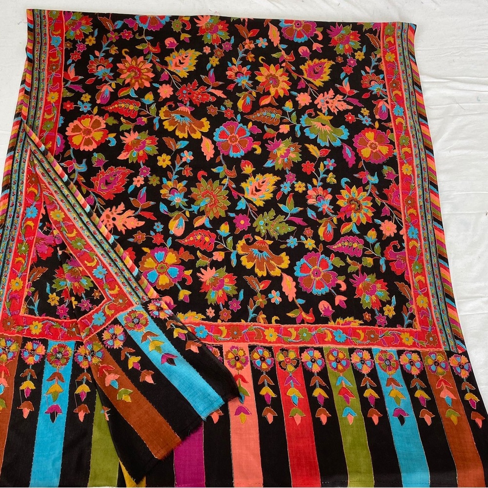 Pashmina shawls - Picture 8 of 11